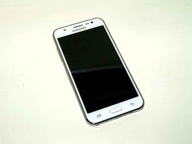 samsung-galaxy-j5-touch-changed-big-0