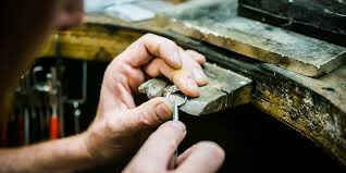 revive-your-jewellery-trusted-repairs-and-alterations-in-bishopsteignton-big-0