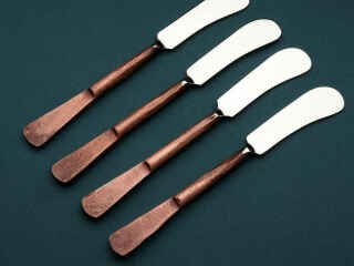 premium-cheese-knives-set-for-effortless-grace